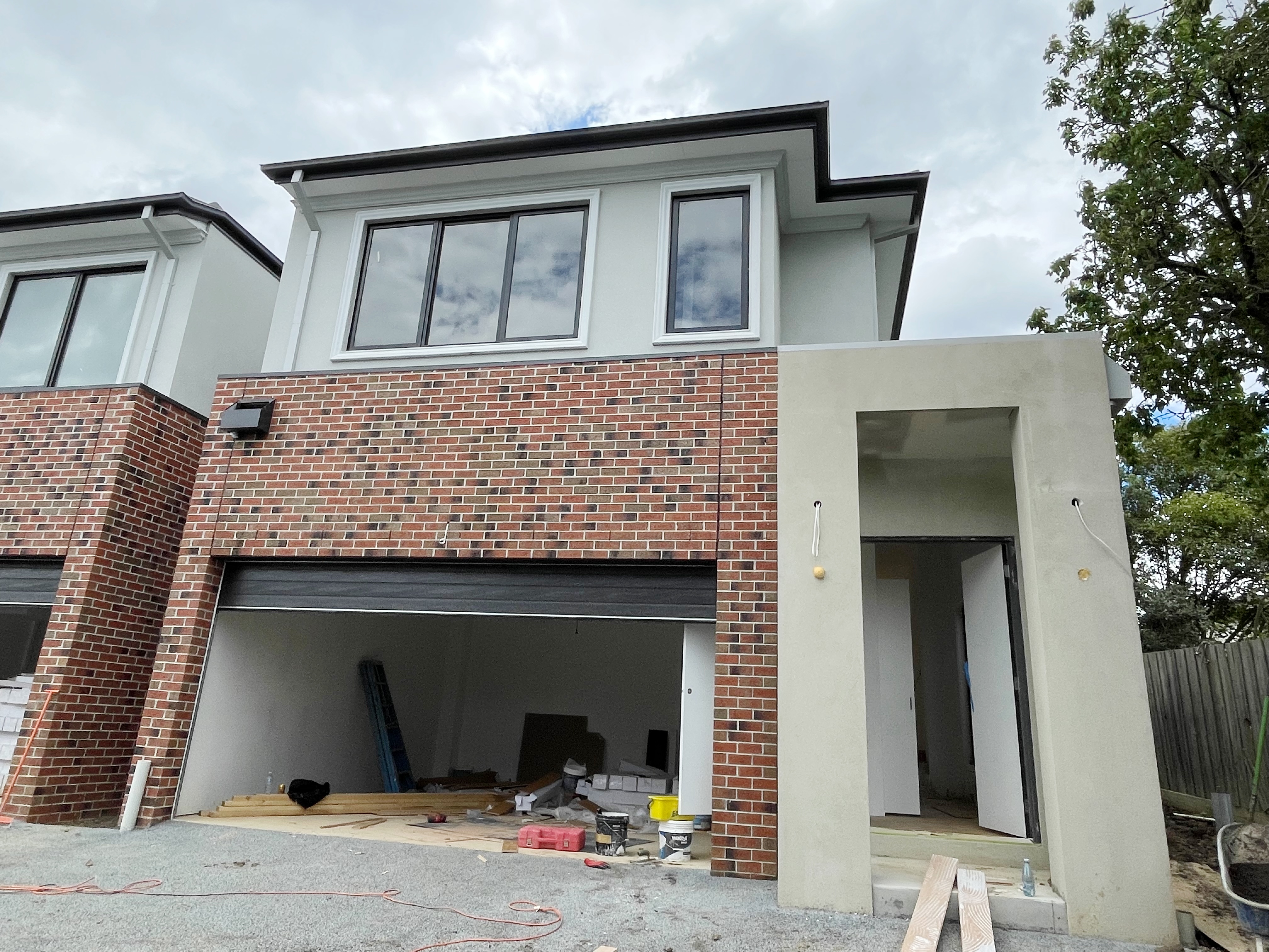 (East) Doncaster East VIC 3109 - 1 Whalley Court