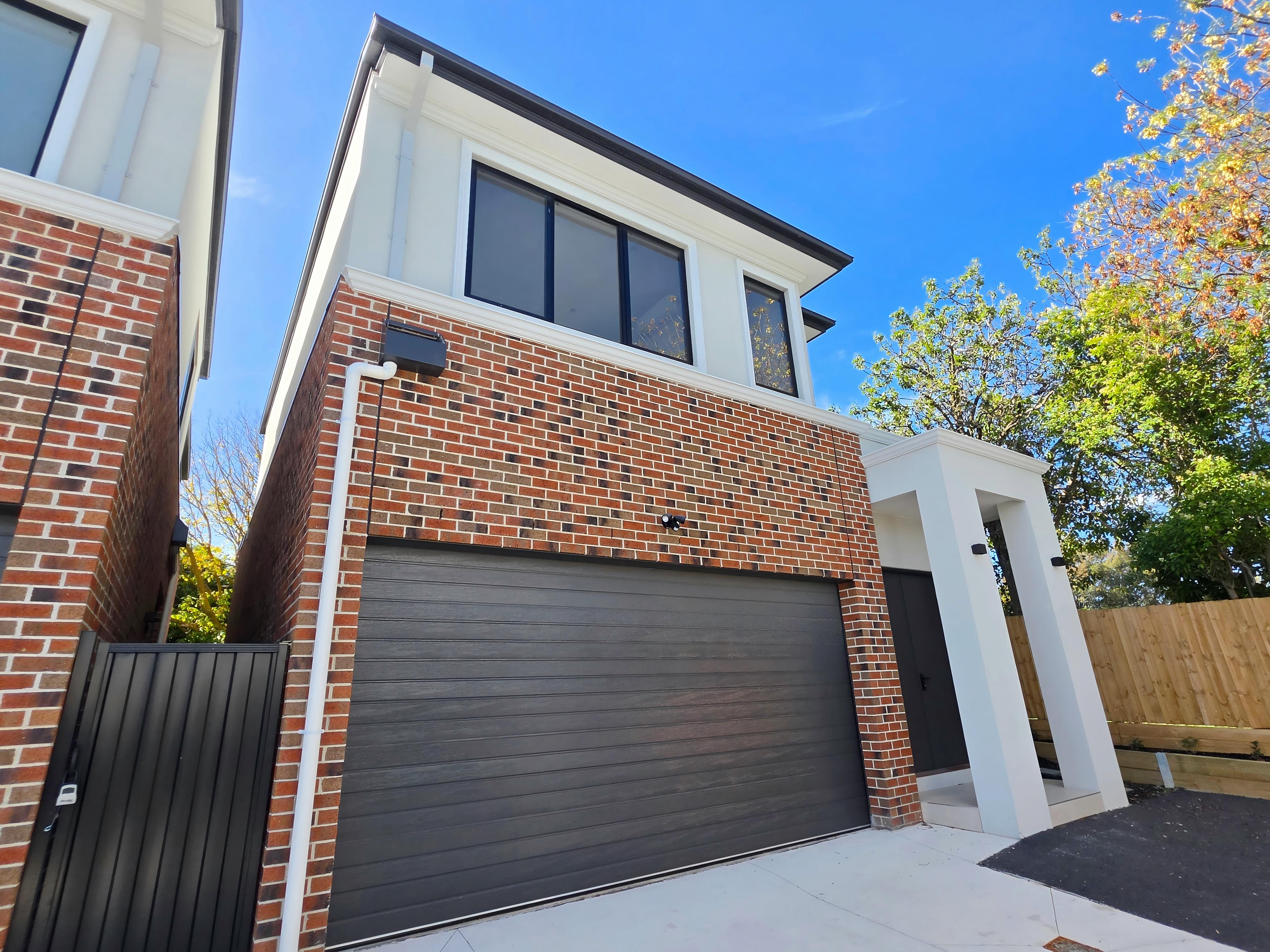 (East) Doncaster East VIC 3109 - 1 Whalley Court
