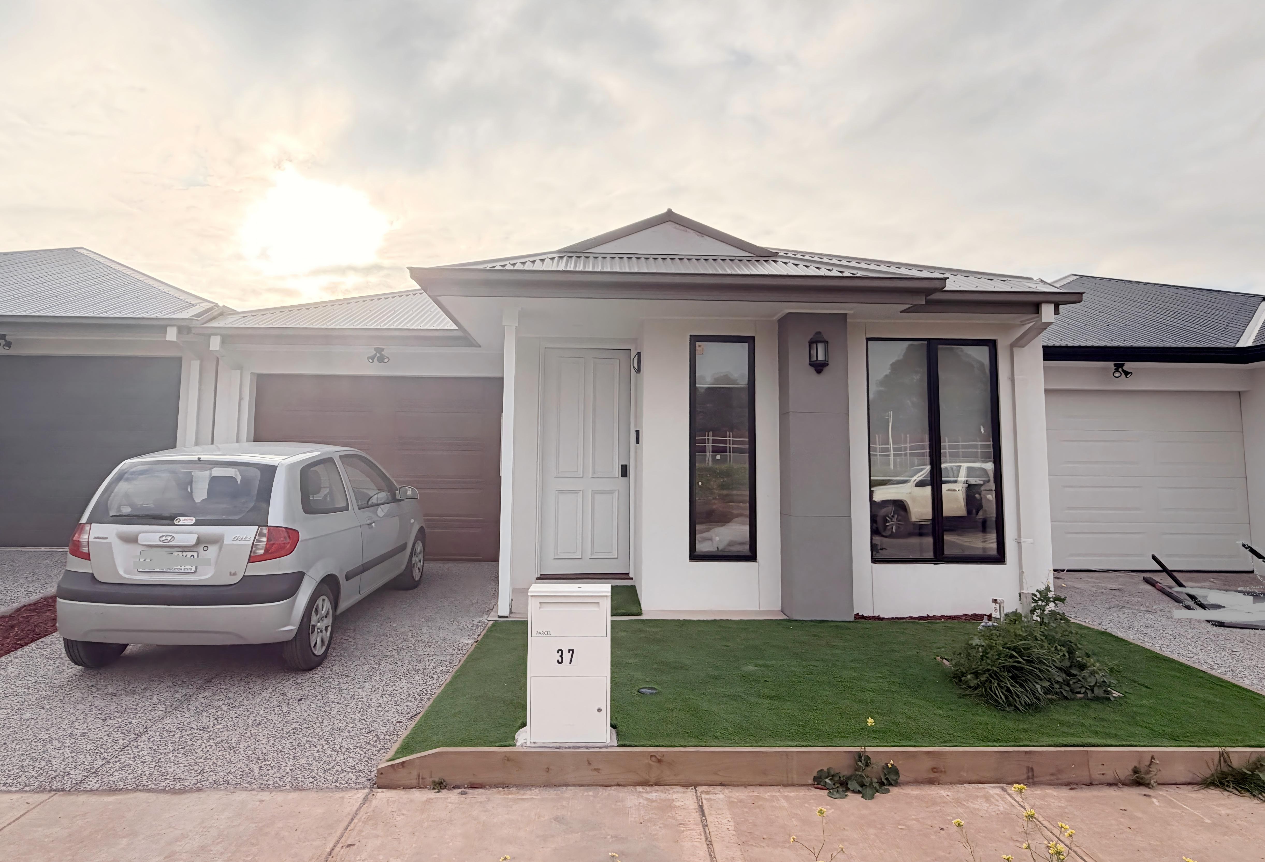 (South West) Werribee VIC 3030 - 37 Gambusia Rd