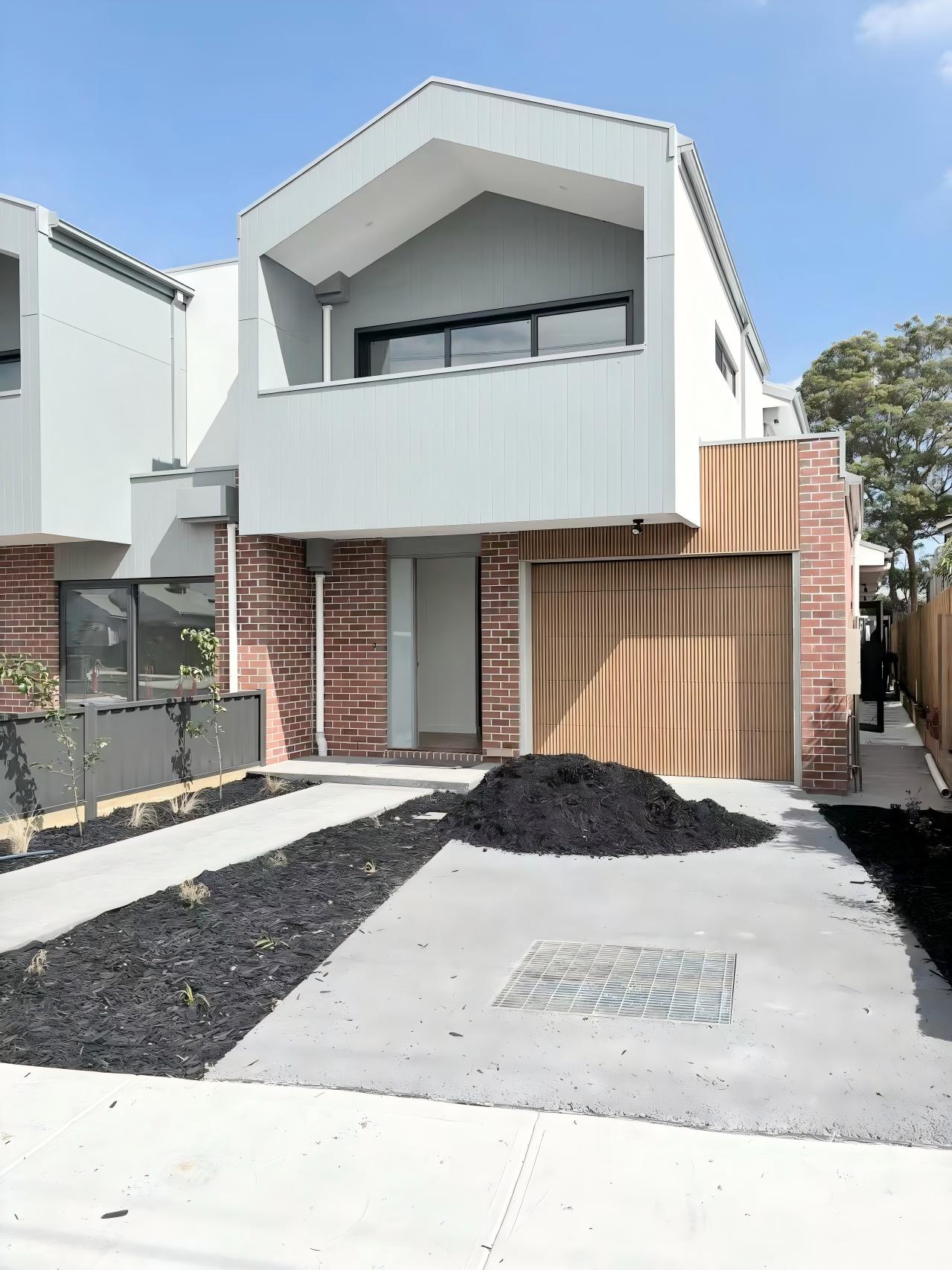 (North) Reservoir VIC 3073 - 1A Liston Ave